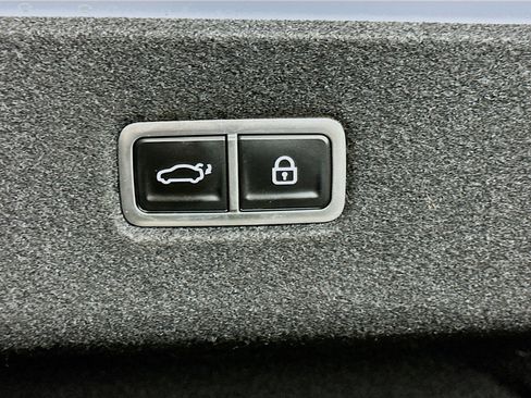 Used 2024 Hyundai Ioniq 6 SEL RWD image 30