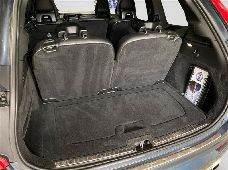 Used 2018 Volvo XC90 T5 Momentum w/ Convenience Package AWD/4WD image 22