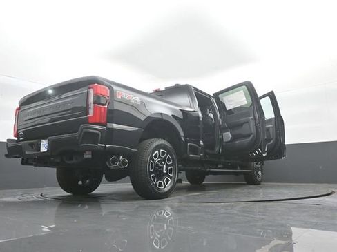 New 2026 Ford F350 Platinum w/ FX4 Off-Road Package image 43