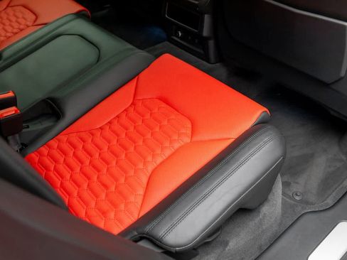 Used 2022 Lamborghini Urus image 48