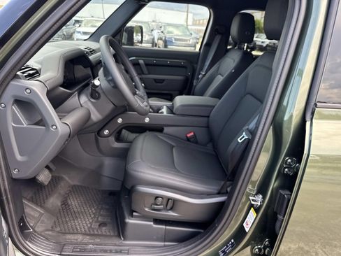 New 2026 Land Rover Defender 110 S AWD/4WD image 10