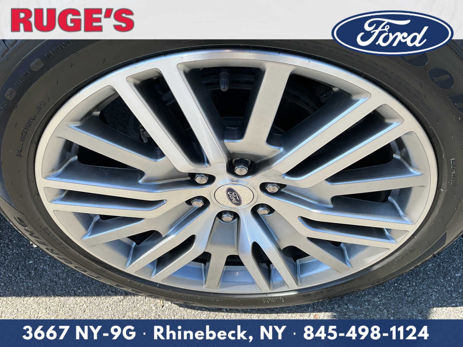 Certified 2024 Ford Expedition Max Limited w/ Excursion Package AWD/4WD image 9