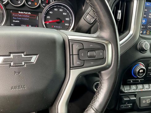 Used 2021 Chevrolet Silverado 1500 LT Trail Boss w/ Convenience Package II AWD/4WD image 23