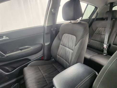 Used 2021 Kia Sportage LX FWD image 13