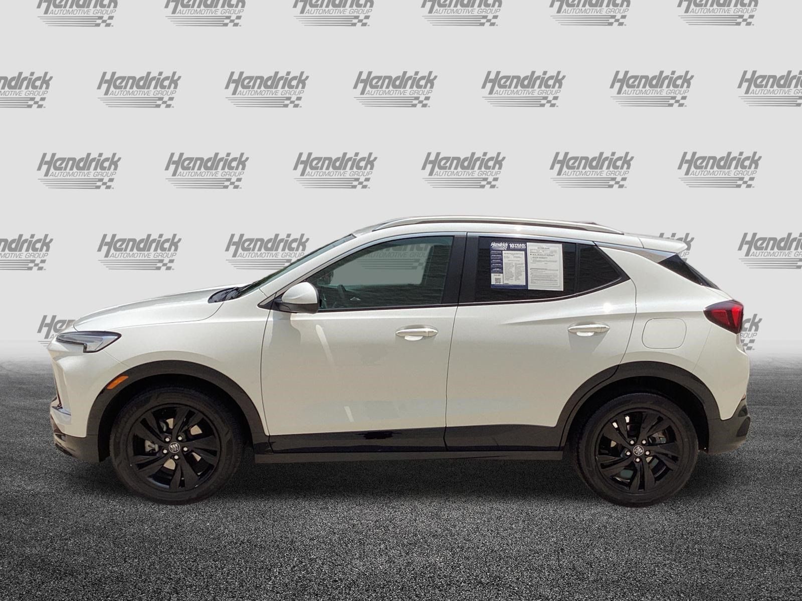 Used 2024 Buick Encore GX Sport Touring FWD image 6