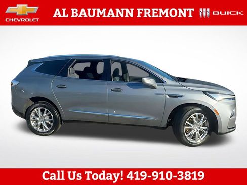 Used 2024 Buick Enclave Essence w/ Experience Buick Package AWD/4WD image 2