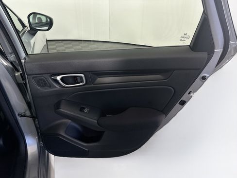 Used 2025 Honda Civic Sport image 28