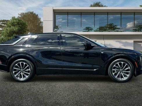 Certified 2024 Cadillac Lyriq Sport w/ LPO, Floor Liner Package AWD/4WD image 3