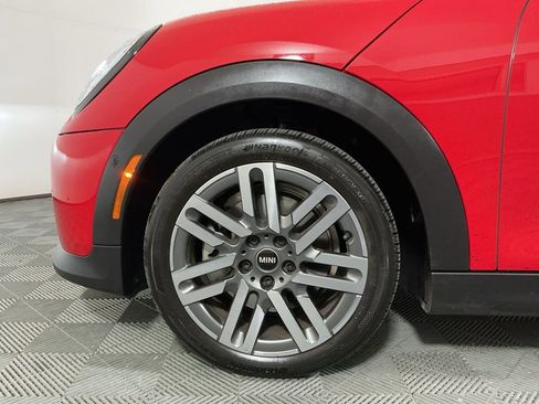 Certified 2025 MINI Cooper S image 8