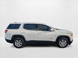 Used 2017 GMC Acadia SLE image 4