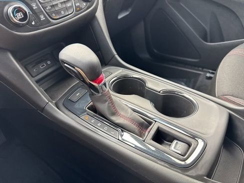 Used 2023 Chevrolet Equinox RS AWD/4WD image 14