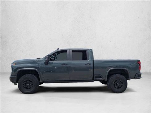 Used 2026 Chevrolet Silverado 2500 ZR2 w/ LPO, Dark Essentials Package AWD/4WD image 9