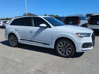 Used 2023 Audi Q7 Premium Plus video 2