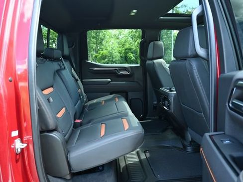 Used 2024 GMC Sierra 1500 AT4 w/ AT4 Premium Package AWD/4WD image 21