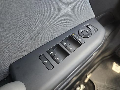 New 2025 Kia K4 EX image 22