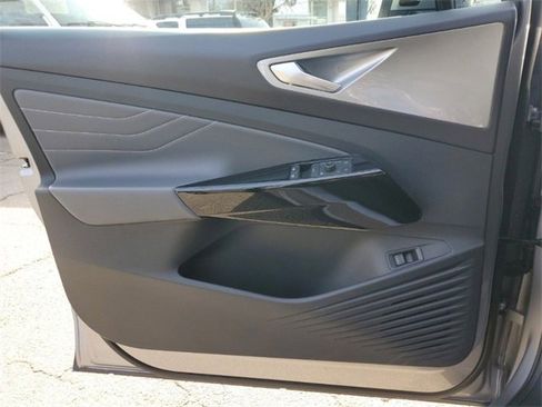 Certified 2023 Volkswagen ID.4 S image 38