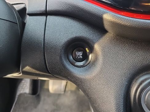 Used 2013 Dodge Dart GT image 17