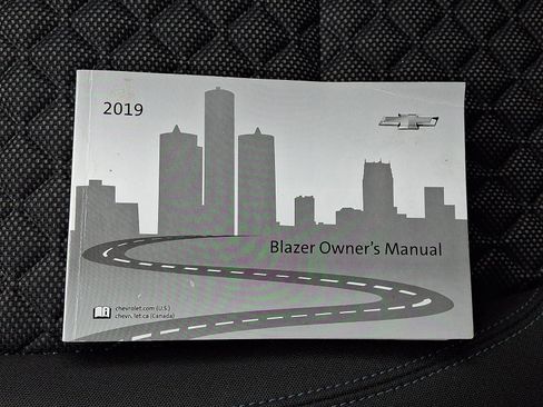 Used 2019 Chevrolet Blazer LT AWD/4WD image 28