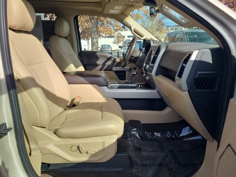 Certified 2018 Ford F150 Lariat w/ Equipment Group 502A Luxury image 19