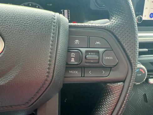 Used 2025 Toyota Tacoma SR5 image 19