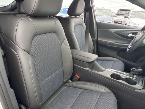 New 2026 Buick Envista Preferred FWD image 34