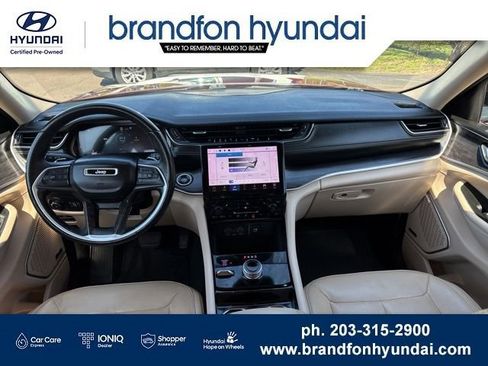 Used 2021 Jeep Grand Cherokee L Limited AWD/4WD image 12