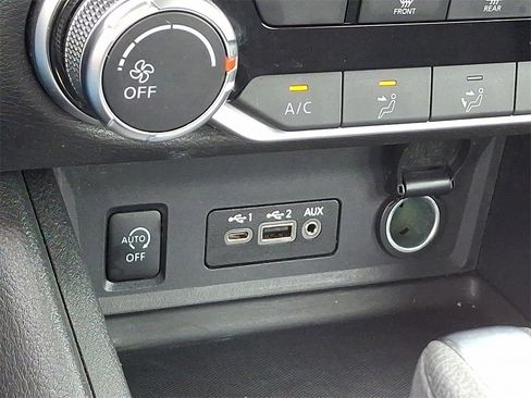 Used 2024 Nissan Sentra SV image 24