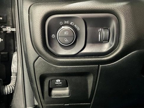 Used 2022 RAM 1500 Big Horn image 17