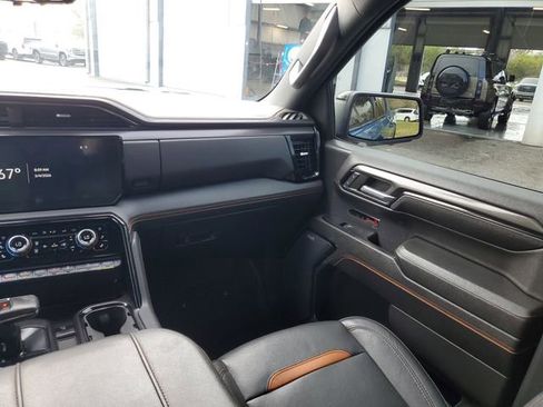 Used 2023 GMC Sierra 1500 AT4 w/ Technology Package image 15