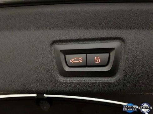 Used 2025 BMW i4 xDrive40i image 12