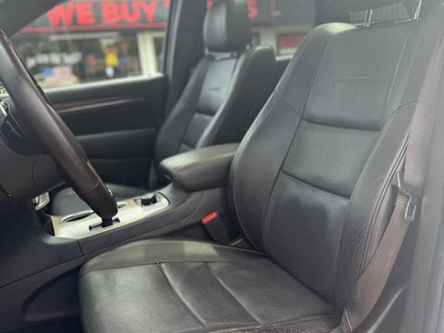 Used 2014 Jeep Grand Cherokee Summit AWD/4WD image 9