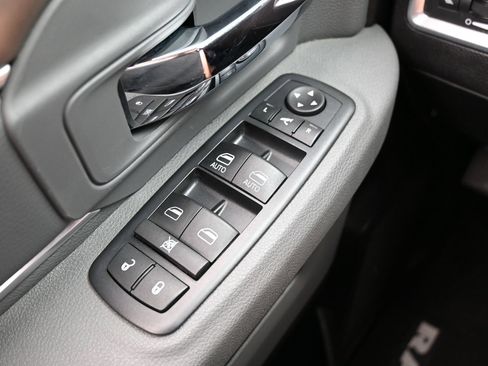 Used 2016 RAM 1500 Lone Star RWD image 25