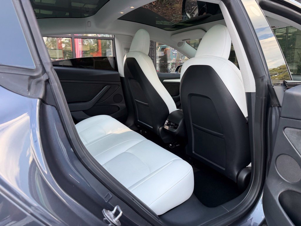 Used 2023 Tesla Model 3 Performance AWD/4WD image 35