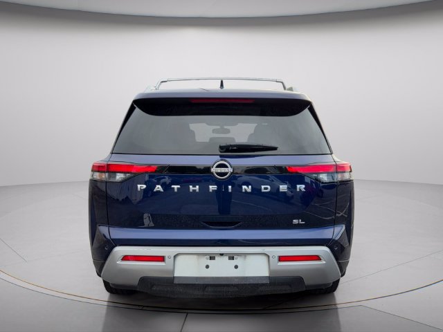 Used 2022 Nissan Pathfinder SL FWD image 5