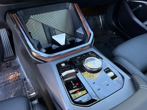 Used 2025 BMW X3 xDrive30i w/ Convenience Package image 30