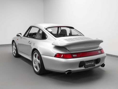 Used 1996 Porsche 911 Turbo RWD image 3