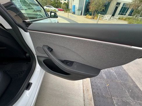 Used 2024 Tesla Model 3 Long Range image 25