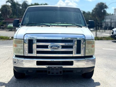 Used 2011 Ford E-150 and Econoline 150 E-150 XL image 8