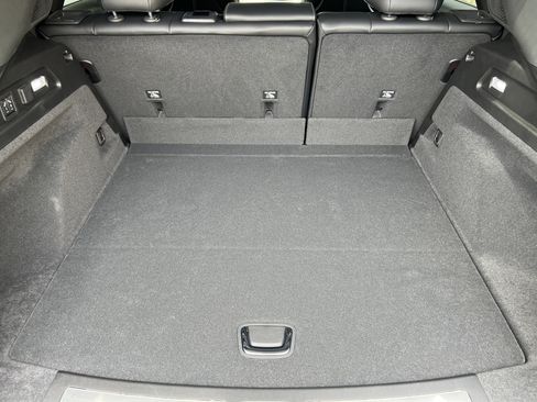 New 2025 Cadillac Lyriq Luxury image 20