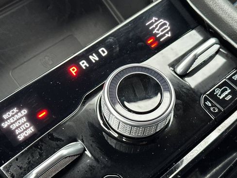 Used 2023 Jeep Grand Cherokee Trailhawk w/ Advanced Protech Group II image 21