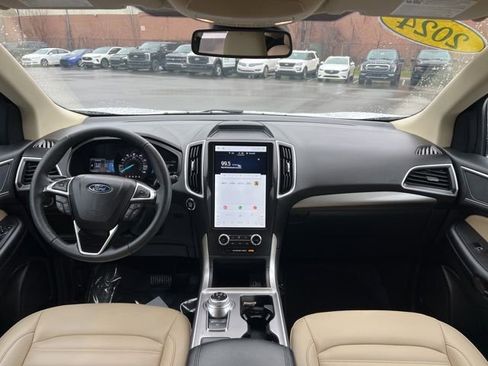 Used 2024 Ford Edge SEL w/ Convenience Package image 21