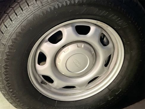 Used 2022 Ford F150 XL w/ Trailer Tow Package image 26