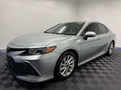 Used 2023 Toyota Camry LE FWD image 3