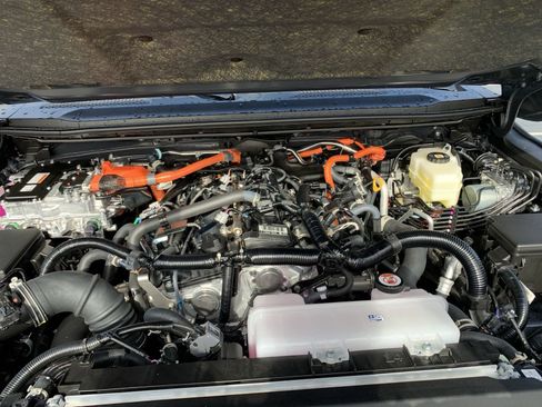 New 2024 Toyota Land Cruiser image 40