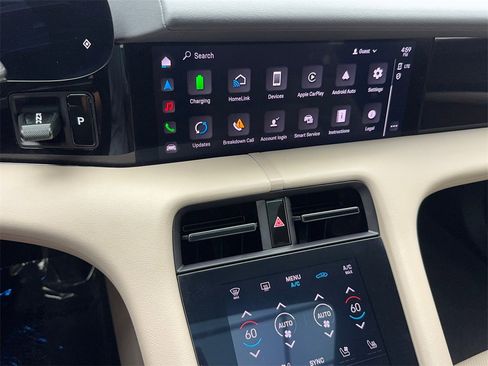 Used 2023 Porsche Taycan w/ Premium Package image 31