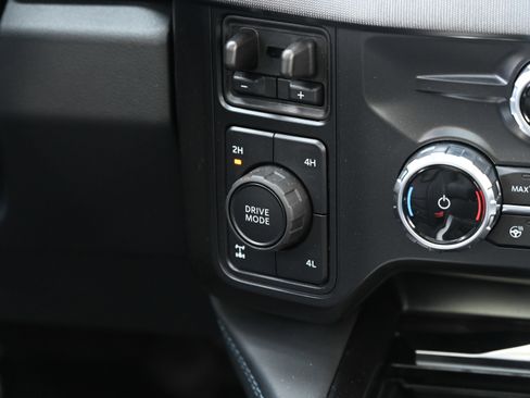 Used 2026 Ford F250 Platinum image 25