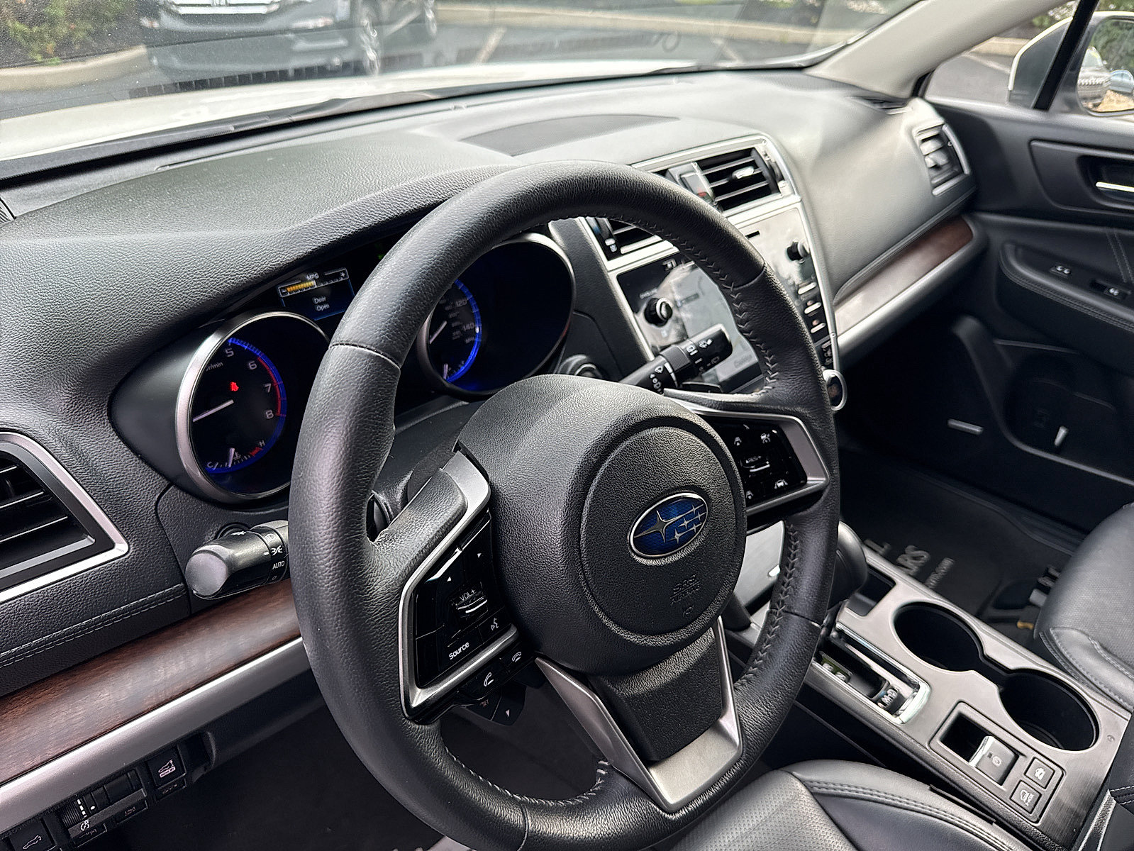 Used 2019 Subaru Outback 2.5i Limited AWD/4WD image 31