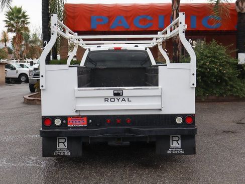 Used 2021 Ford F350 XL w/ Power Equipment Group RWD image 9