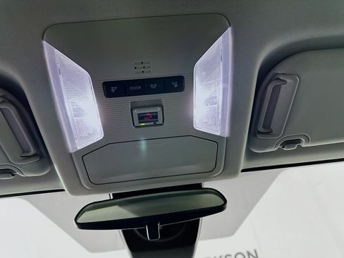 Used 2024 Toyota RAV4 XLE image 18