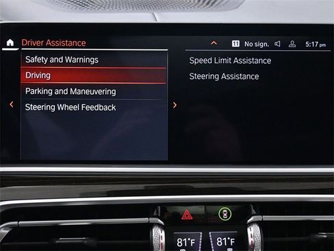 Used 2019 BMW X7 xDrive50i w/ M Sport Package image 40